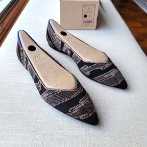 New! Rothy's size 9 Golden Shimmer Black Points Flats Womens Shoes Rothys